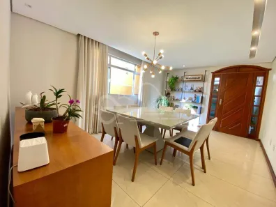 Casa com 3 Quartos à venda, 162m² no Paquetá, Belo Horizonte