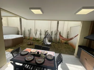 Casa de Condomínio com 4 Quartos à venda, 185m² no Loteamento Alphaville Campinas, Campinas