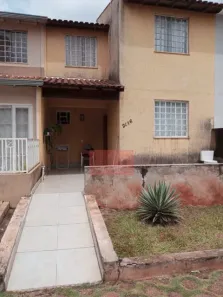 Casa de Condomínio com 3 Quartos à venda, 56m² no Jardim Morumbi, Londrina