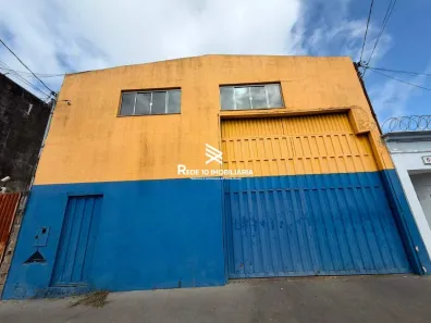 Galpão/Depósito/Armazém para alugar, 300m² no Presidente Roosevelt, Uberlândia
