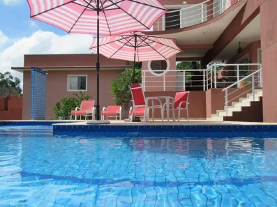 Casa de Condomínio com 4 Quartos à venda, 620m² no Chácara de La Rocca, Carapicuíba