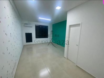Sala Comercial à venda, 36m² no Parque Residencial Aquarius, São José dos Campos
