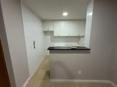 Apartamento com 2 Quartos para alugar, 42m² no Jardim Ubirajara, Cuiabá