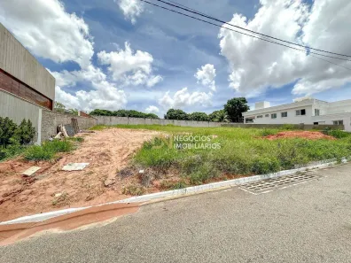Lote/Terreno à venda, 700m² no Nova Parnamirim, Parnamirim