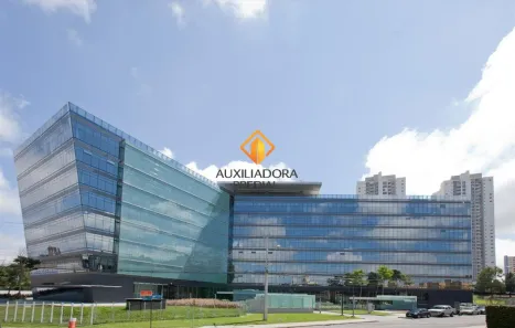 Sala Comercial para alugar, 728m² no Rebouças, Curitiba