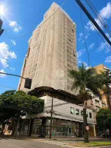 Sala Comercial para alugar, 118m² no Zona 01, Maringá