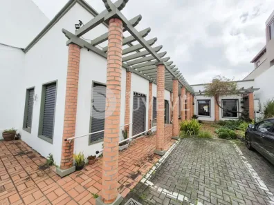 Ponto Comercial para alugar, 35m² no Bacacheri, Curitiba