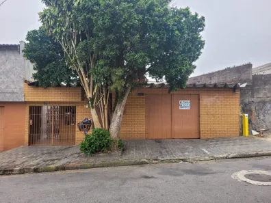 Sobrado com 4 Quartos à venda, 187m² no Cidade São Jorge, Santo André