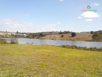 Lote/Terreno com 1 Quarto à venda, 1700m² no Centro, Araçoiaba da Serra