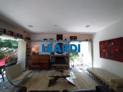 Casa com 2 Quartos à venda, 350m² no Sumaré, São Paulo