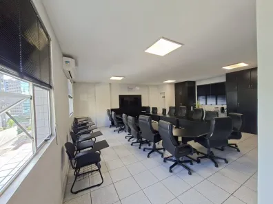 Sala Comercial à venda, 600m² no Funcionários, Belo Horizonte