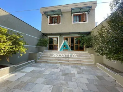 Casa com 4 Quartos à venda, 350m² no Campestre, Santo André