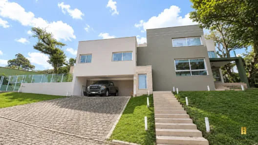 Casa com 5 Quartos para alugar, 370m² no Campo Comprido, Curitiba