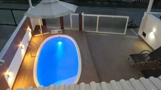 Casa de Condomínio com 4 Quartos para alugar, 200m² no , Vera Cruz