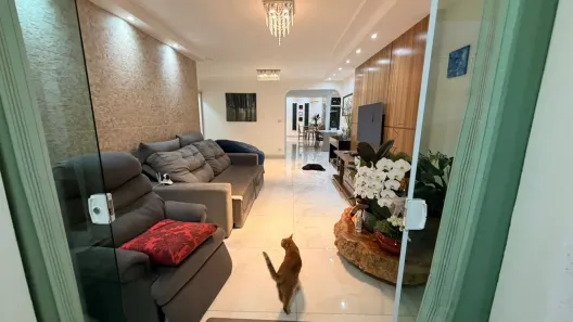 Casa com 3 Quartos à venda, 200m² no Cidade Jardim, Uberlândia