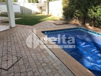Casa de Condomínio com 4 Quartos para alugar, 340m² no Nova Uberlândia, Uberlândia