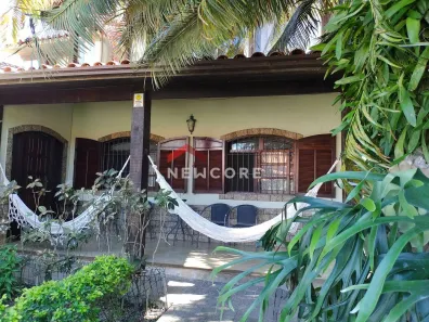 Casa com 6 Quartos à venda, 360m² no Piratininga, Niterói