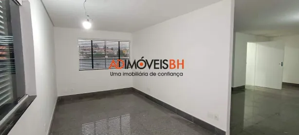 Casa com 4 Quartos à venda, 220m² no Cachoeirinha, Belo Horizonte