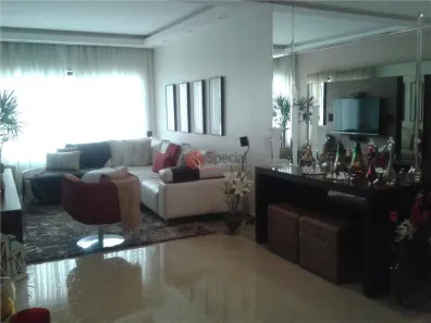 Sobrado com 3 Quartos à venda, 245m² no Jardim Textil, São Paulo
