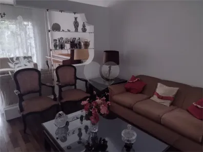Sobrado com 2 Quartos à venda, 200m² no Campo Belo, São Paulo
