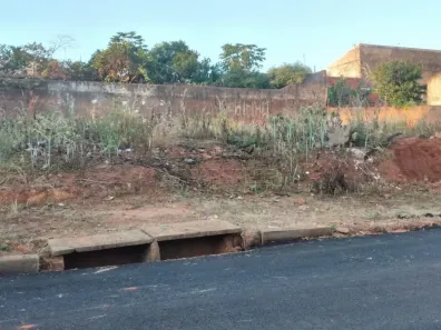 Lote/Terreno à venda, 320m² no Jardim Maria Angélica, Bauru