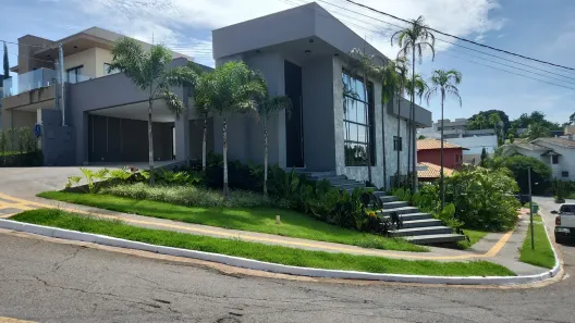 Sobrado com 5 Quartos para alugar, 295m² no Condomínio do Lago 2ª Etapa, Goiânia