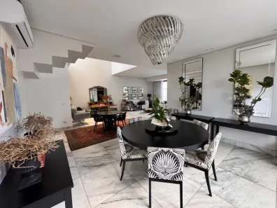 Casa de Condomínio com 3 Quartos à venda, 504m² no Jardim Sul, Uberlândia