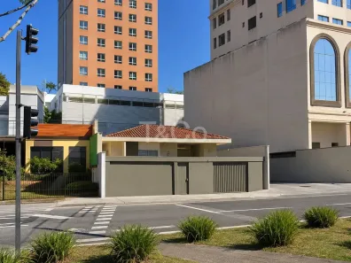 Imóvel Comercial à venda, 213m² no Cambuí, Campinas