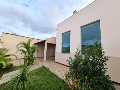 Casa com 3 Quartos à venda, 202m² no Vale do Sol, Nova Lima