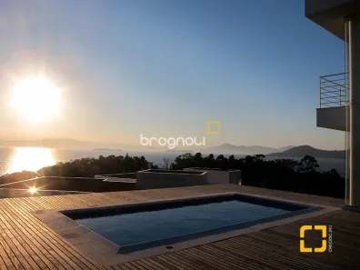 Casa de Condomínio com 3 Quartos à venda, 461m² no Cacupé, Florianópolis