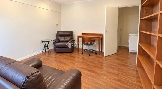 Sala Comercial à venda, 24m² no Farroupilha, Porto Alegre