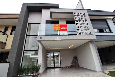 Sobrado com 3 Quartos à venda, 145m² no Costeira, São José dos Pinhais