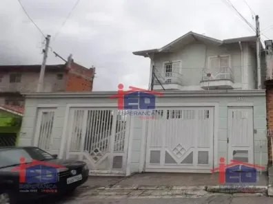 Sobrado com 3 Quartos à venda, 219m² no Umuarama, Osasco