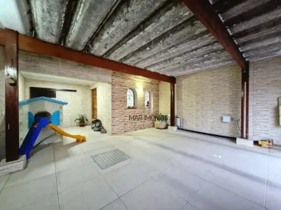 Sobrado com 4 Quartos à venda, 180m² no Jardim Primavera, Guarujá