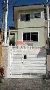 Sobrado com 3 Quartos à venda, 147m² no Vila Nivi, São Paulo