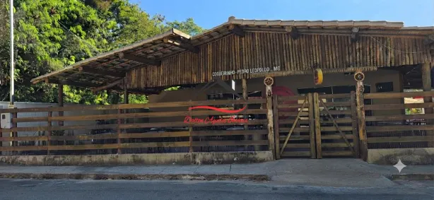 Sala Comercial para alugar, 344m² no Tapera, Pedro Leopoldo