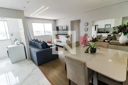 Apartamento com 2 Quartos à venda, 60m² no Vila Santa Luzia, Taboão da Serra