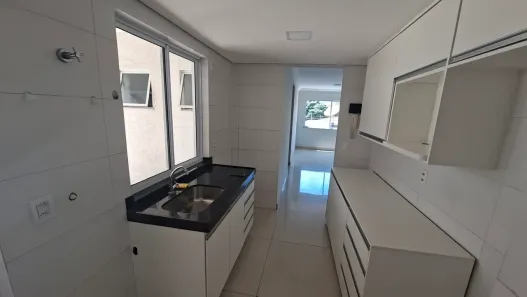 Apartamento com 2 Quartos para alugar, 80m² no Santa Tereza, Belo Horizonte