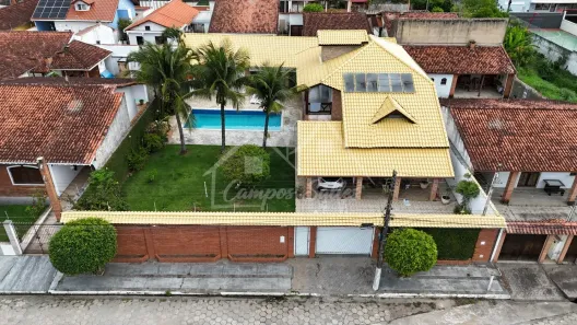 Sobrado com 5 Quartos à venda, 326m² no , Peruíbe