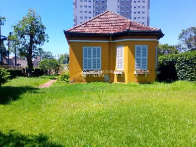 Casa com 3 Quartos para alugar, 150m² no Centro, Canoas