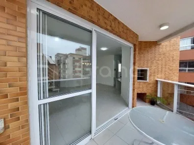 Apartamento com 2 Quartos à venda, 99m² no Córrego Grande, Florianópolis