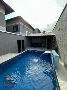 Casa de Condomínio com 2 Quartos à venda, 55m² no Maracanã, Praia Grande