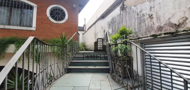 Casa com 3 Quartos à venda, 246m² no Mirandópolis, São Paulo
