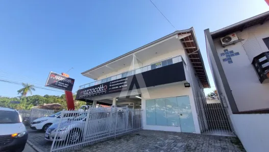 Apartamento com 1 Quarto para alugar, 44m² no Petrópolis, Joinville