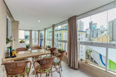 Apartamento com 3 Quartos à venda, 106m² no Centro, Balneário Camboriú