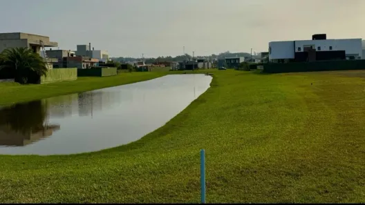 Lote/Terreno à venda, 12m² no Torres, Torres