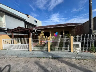 Casa com 3 Quartos à venda, 93m² no Gravatá, Penha