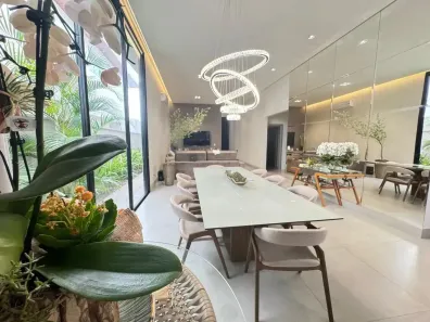 Casa de Condomínio com 3 Quartos à venda, 254m² no Jardim Sul, Uberlândia