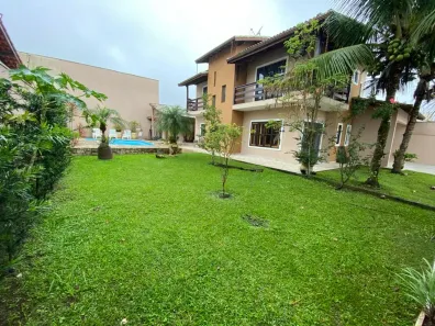 Casa com 4 Quartos à venda, 600m² no Balneario Gaivotas, Itanhaém