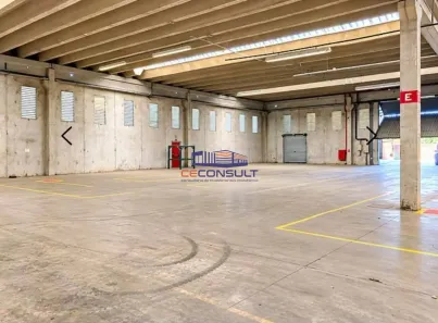Galpão/Depósito/Armazém para alugar, 2326m² no Vila Menck, Osasco